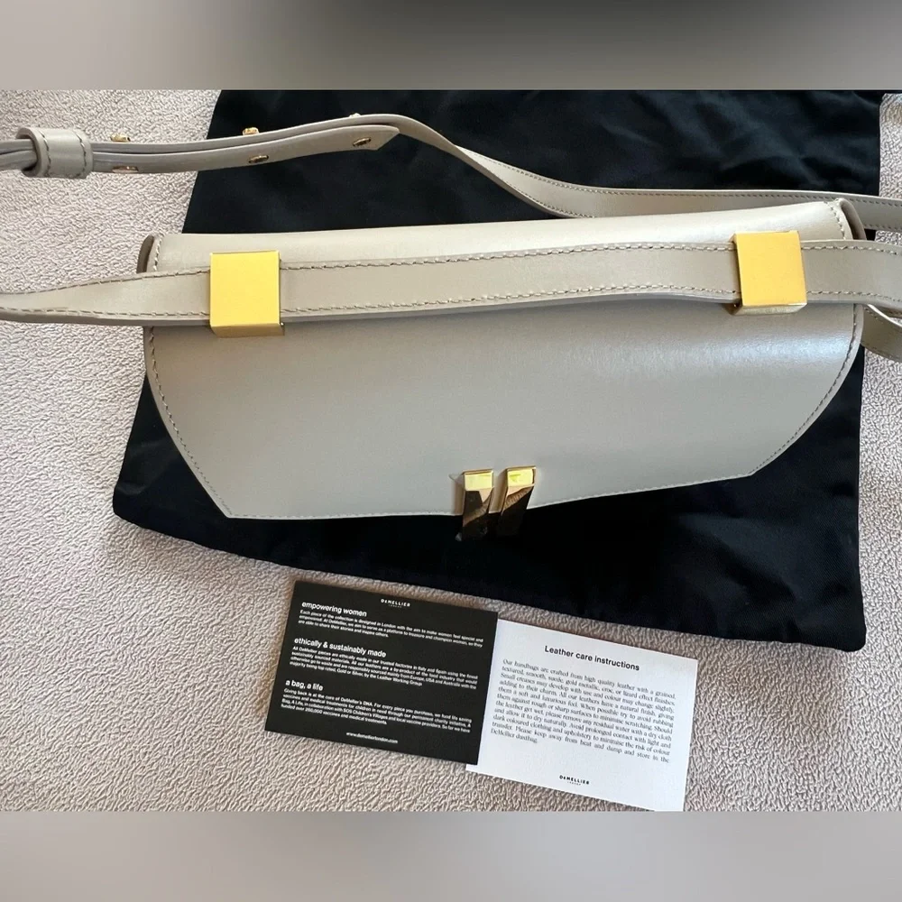DeMellier Vancouver Leather Shoulder Bag - Picture 4 of 9